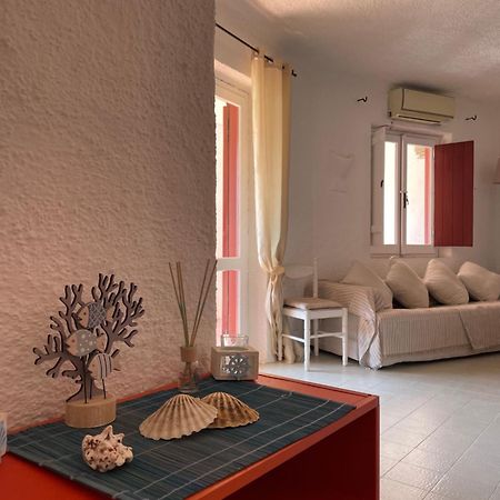 Casa Sandra Cala Bitta ภายนอก รูปภาพ